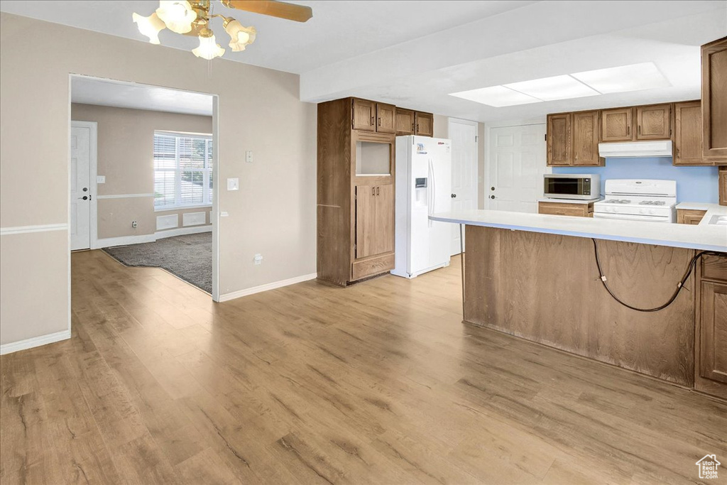 Photo 4 for MLS #2119452 at 526 E Heather Rd