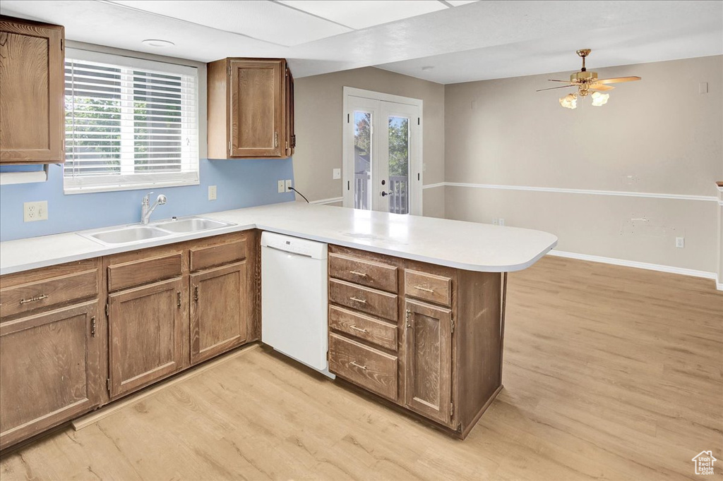 Photo 5 for MLS #2119452 at 526 E Heather Rd
