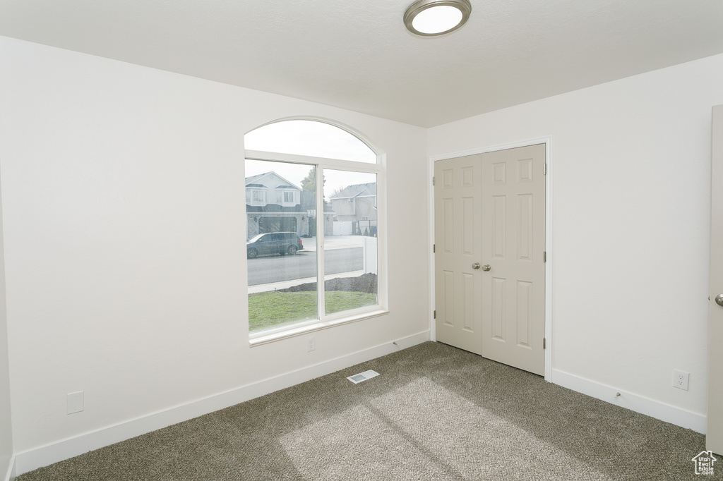 2216 W BIRDSONG RD West Valley City, UT 84119