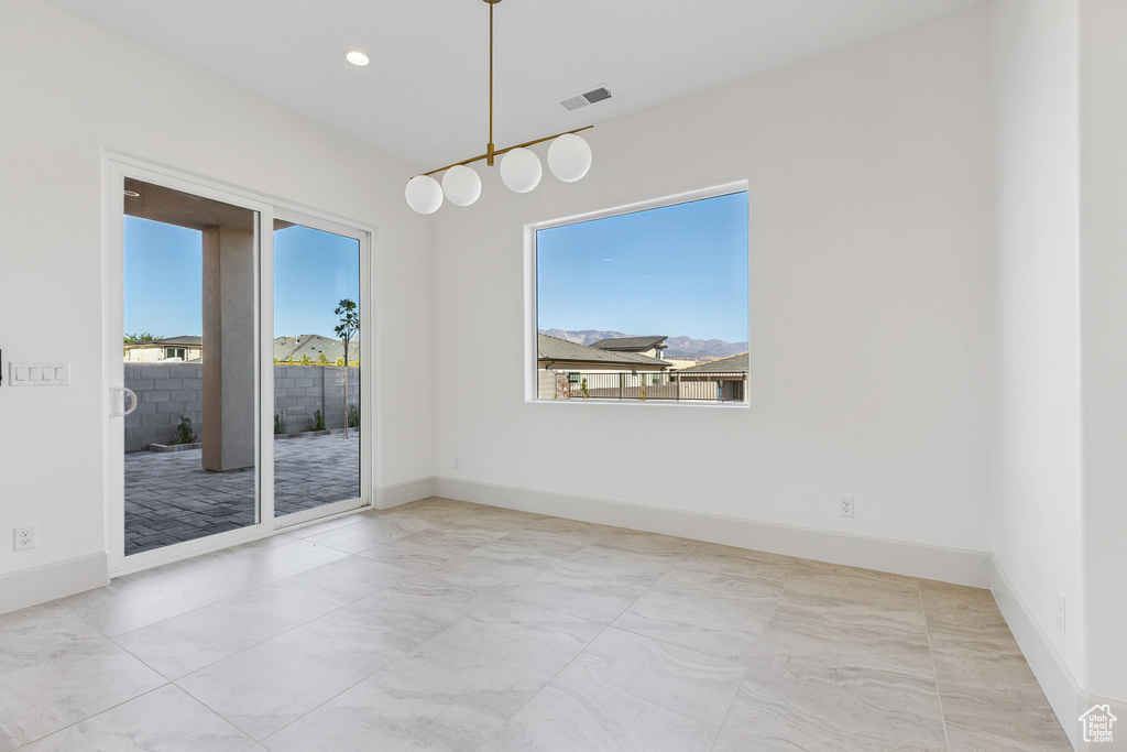 Photo 8 for MLS #2119457 at 273 E 1050 North #21