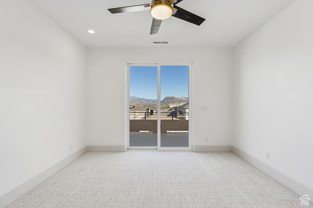 Photo 20 for MLS #2119457 at 273 E 1050 North #21