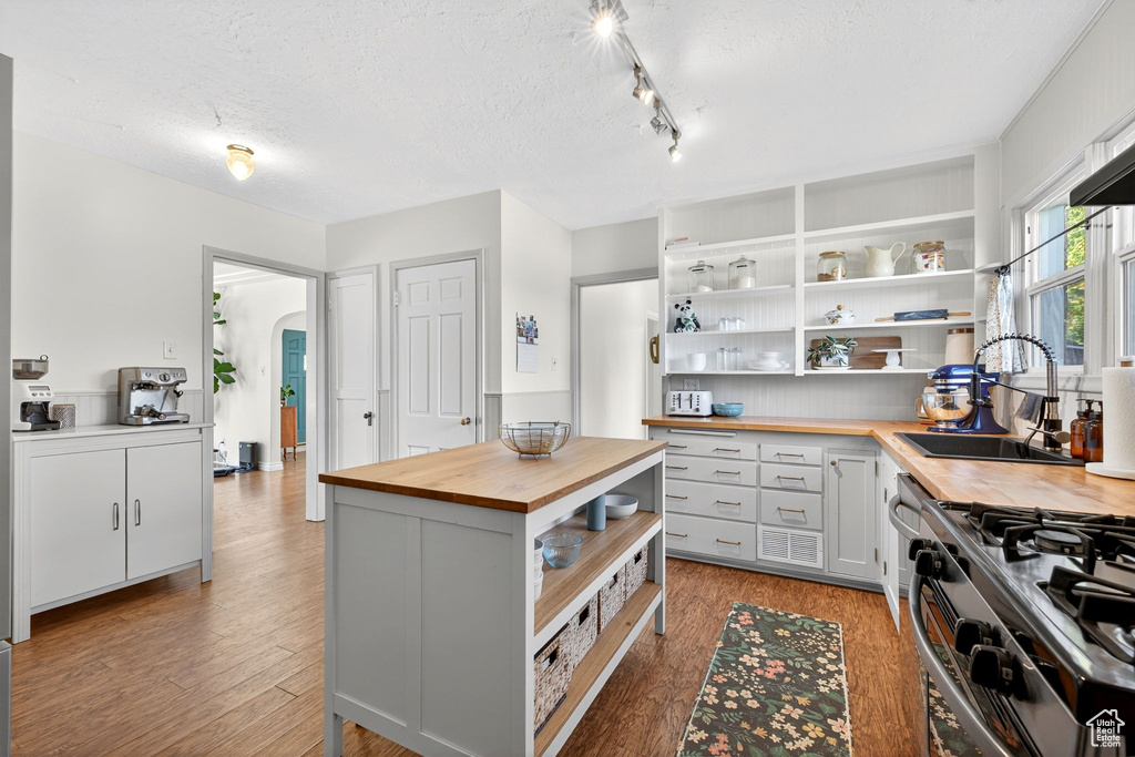 Photo 21 for MLS #2119458 at 1035 S Mountain Rd