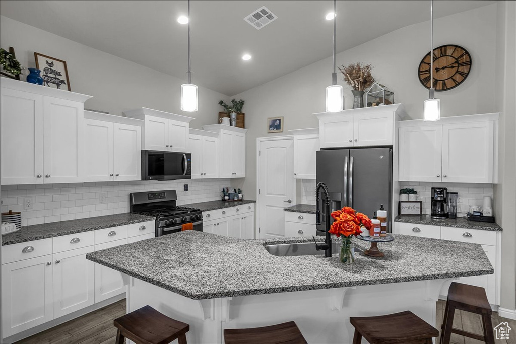 Photo 6 for MLS #2119459 at 1113 E 3685 South