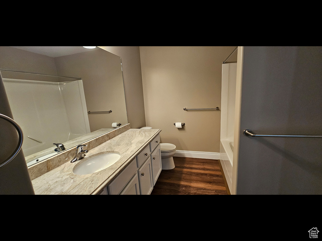 Photo 19 for MLS #2119460 at 327 E 2230 North #A