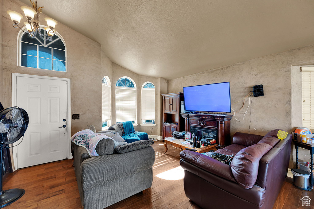 Photo 10 for MLS #2119464 at 154 E Cove Rd