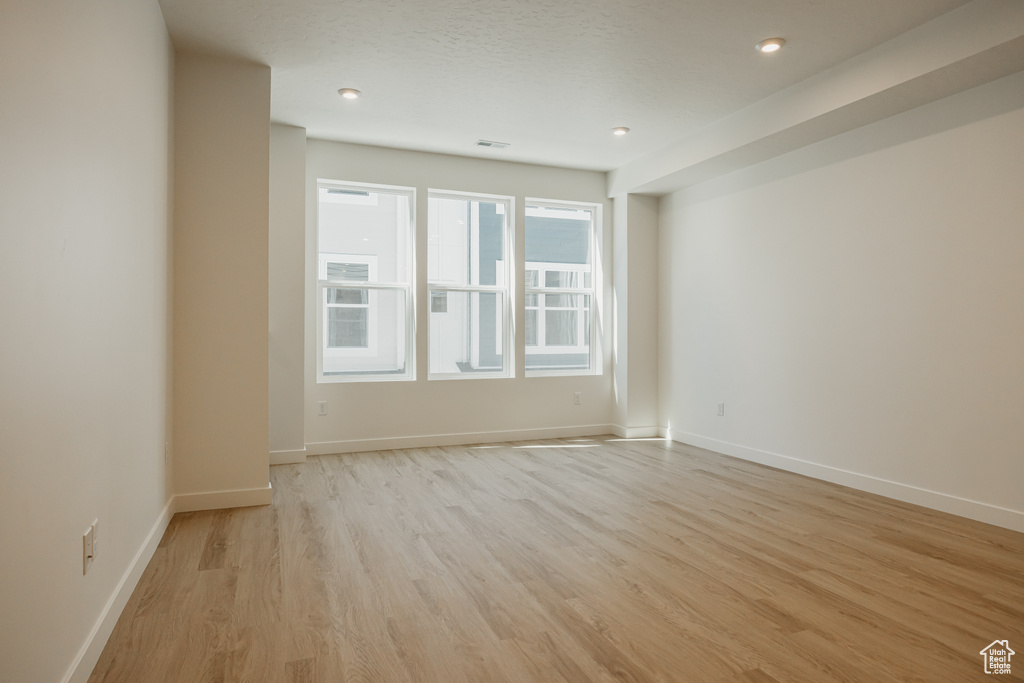 Photo 7 for MLS #2119470 at 247 E 1825 North #5