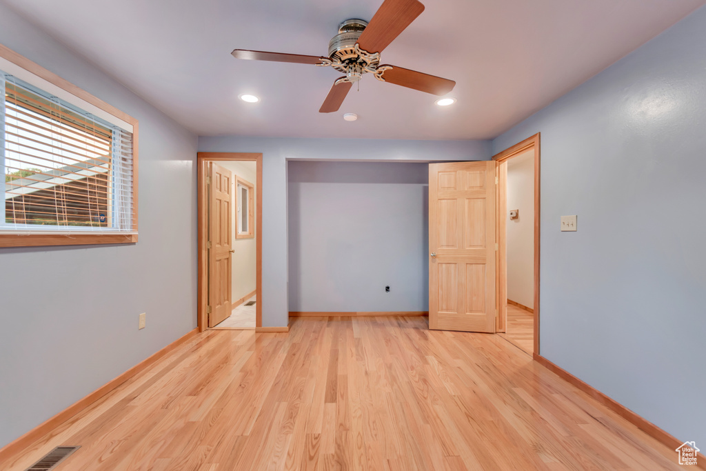 Photo 17 for MLS #2119488 at 390 S Salem Dr