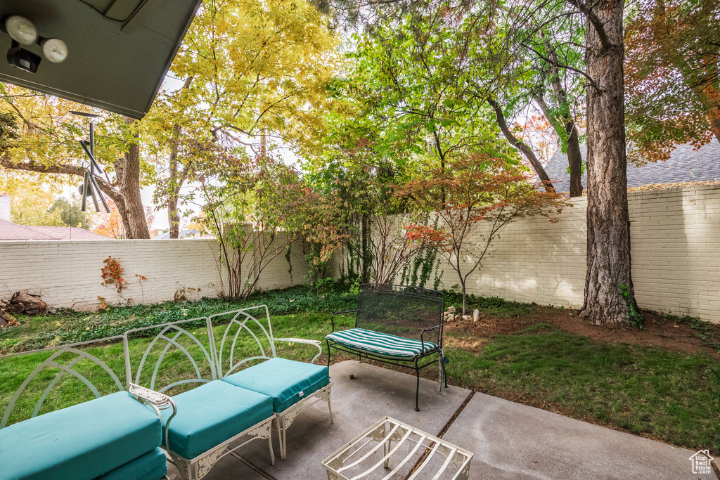 Photo 20 for MLS #2119493 at 3000 S Connor St #11