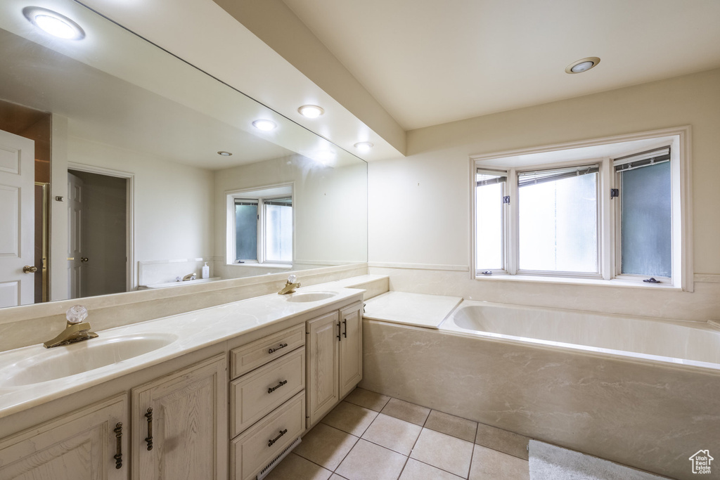 Photo 16 for MLS #2119493 at 3000 S Connor St #11