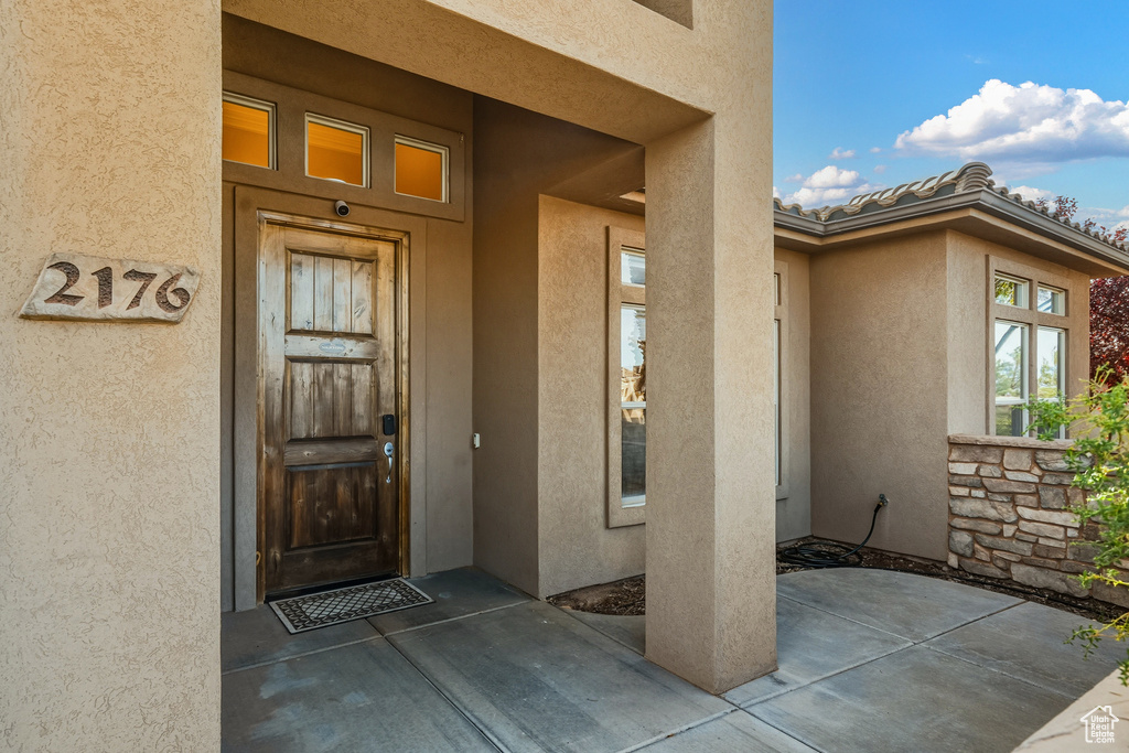 Photo 3 for MLS #2119506 at 2176 N Gunsight Dr