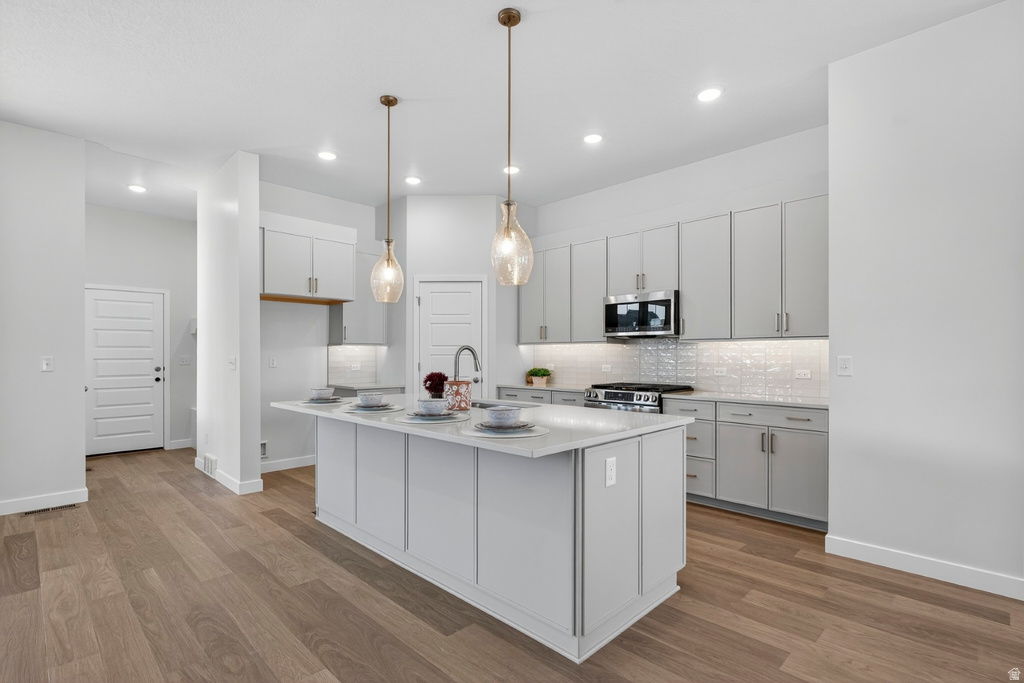 7188 S RAMBLE RD West Jordan, UT 84081