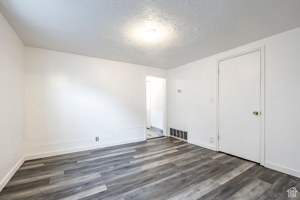 Photo 13 for MLS #2119510 at 3278 Ogden Ave