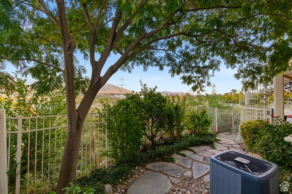 6987 OVERVIEW WAY West Jordan, UT 84084