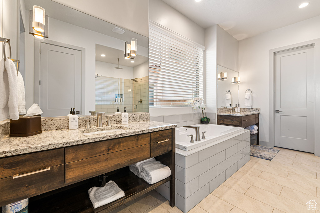 Photo 32 for MLS #2119515 at 3780 E Arcadia Dr #27