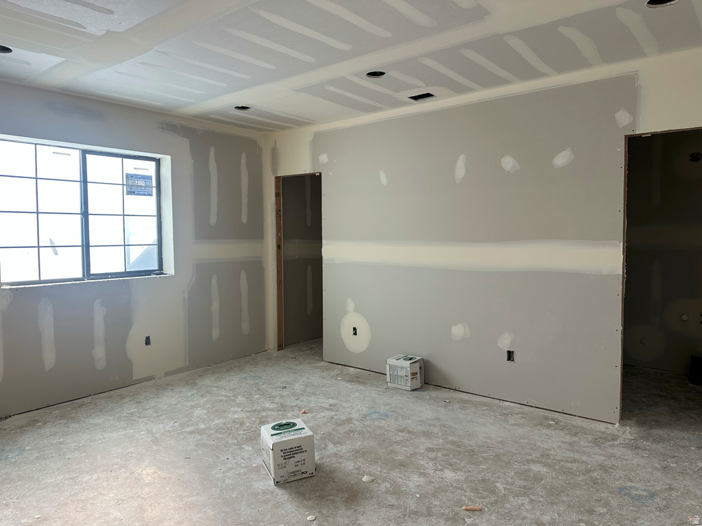 51 N HAYFIELD CIR Kaysville, UT 84037