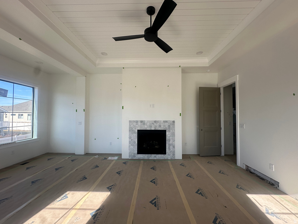 51 N HAYFIELD CIR Kaysville, UT 84037