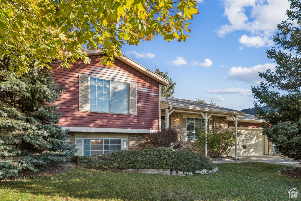 Photo 4 for MLS #2119520 at 5648 W Lodestone Ave