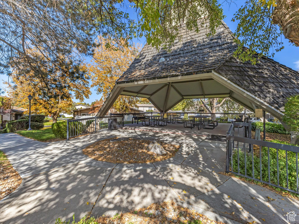 Photo 30 for MLS #2119523 at 1528 E 5730 South
