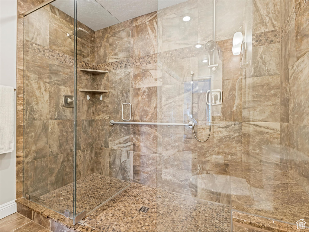 Photo 12 for MLS #2119523 at 1528 E 5730 South