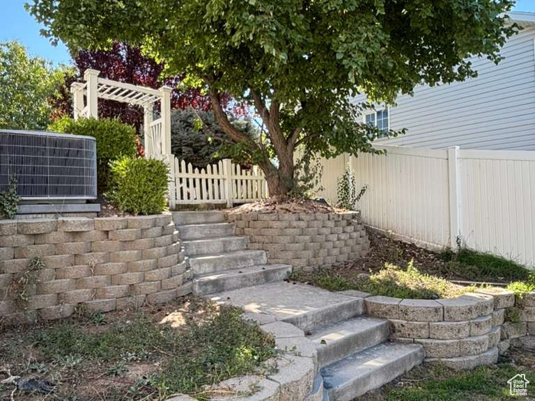 2444 S ELDORADO DR Springville, UT 84663