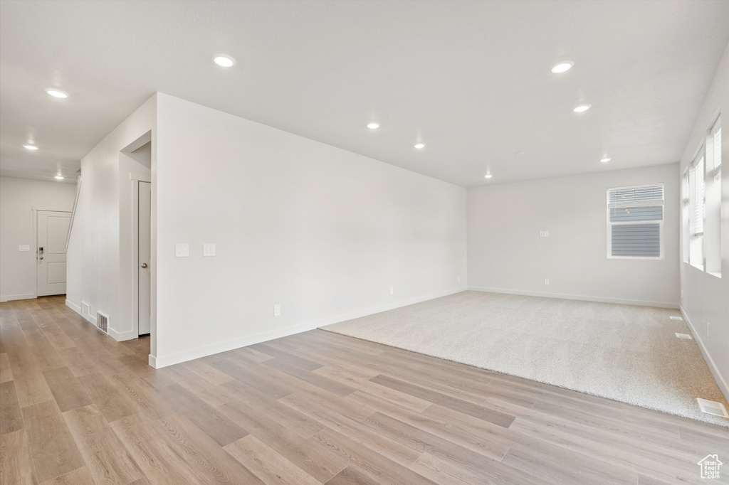Photo 14 for MLS #2119537 at 1408 N Baen Way #239