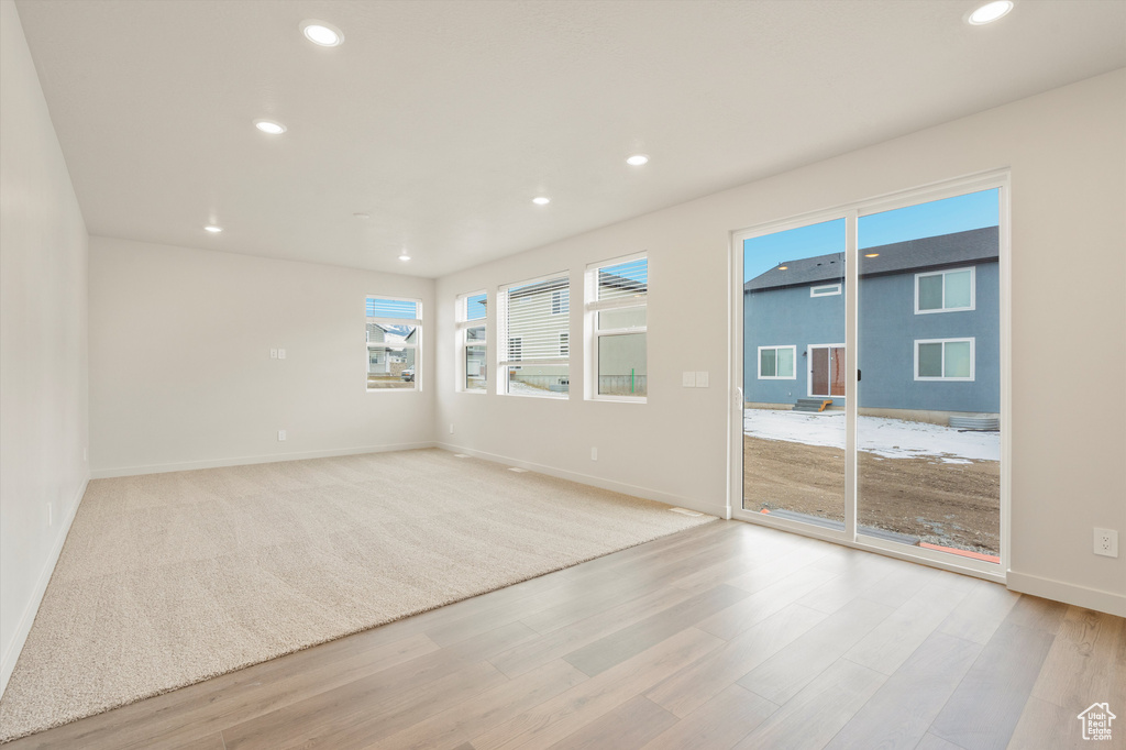 Photo 15 for MLS #2119537 at 1408 N Baen Way #239