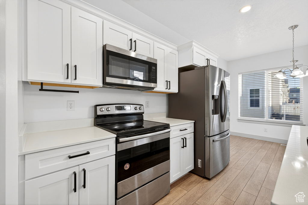 Photo 4 for MLS #2119546 at 1533 W Piston Ln