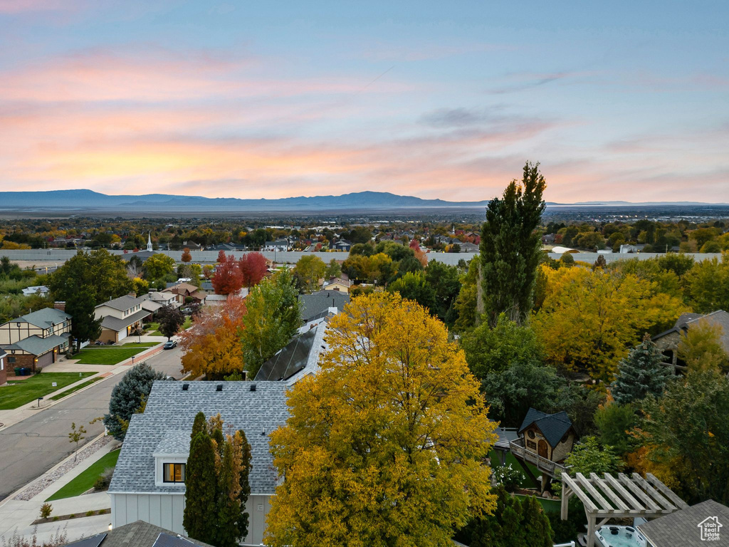 1469 E CARRIE DR Fruit Heights, UT 84037