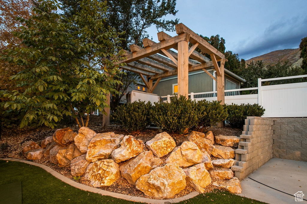 1469 E CARRIE DR Fruit Heights, UT 84037