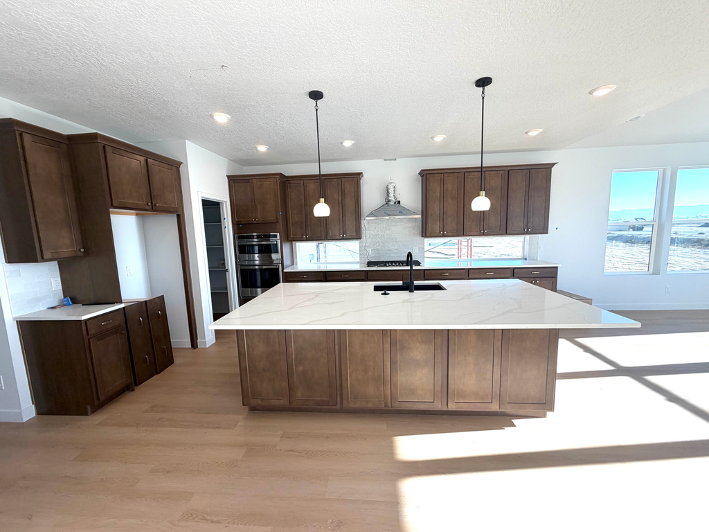 2987 N KINGBIRD DR #616 Eagle Mountain, UT 84005