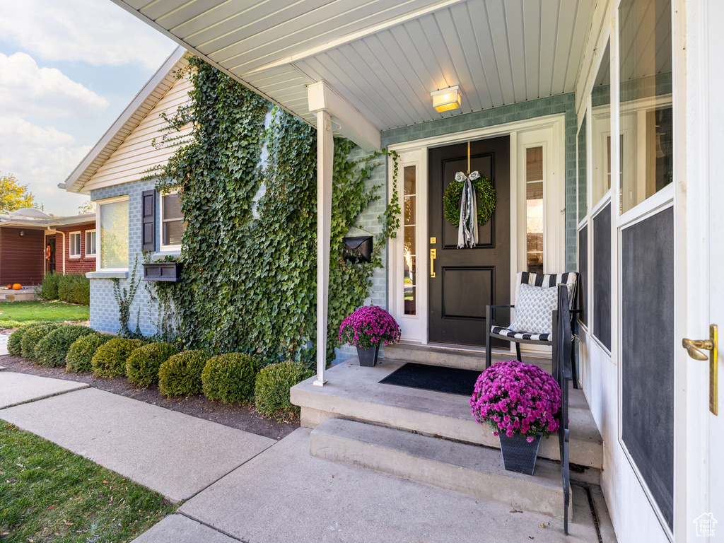 Photo 2 for MLS #2119564 at 3050 S Grace St
