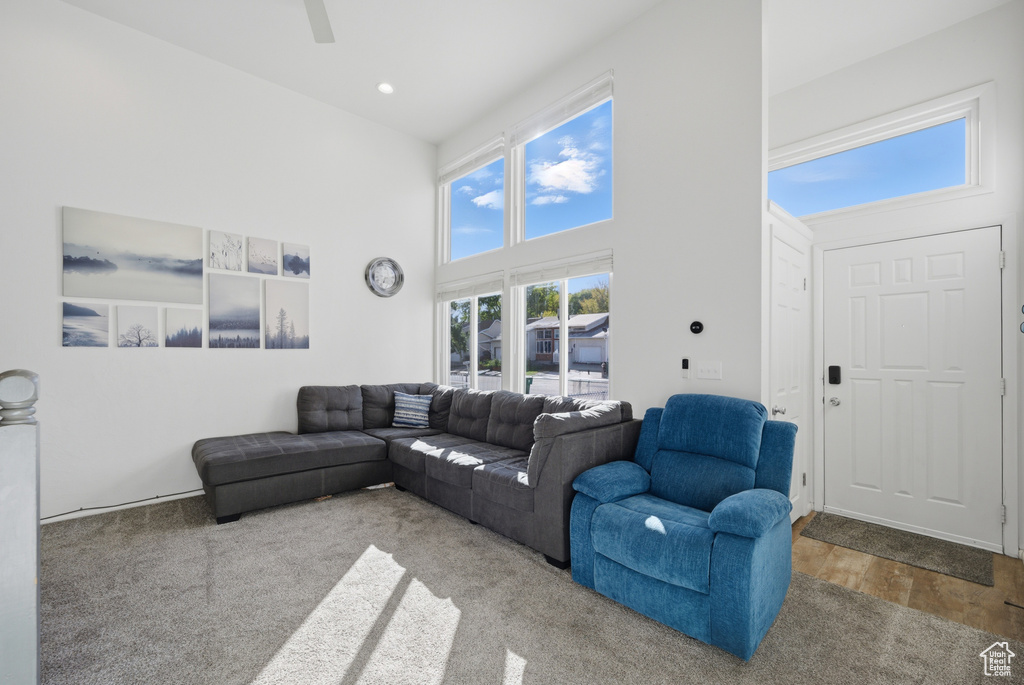 Photo 3 for MLS #2119569 at 686 W 6645 South