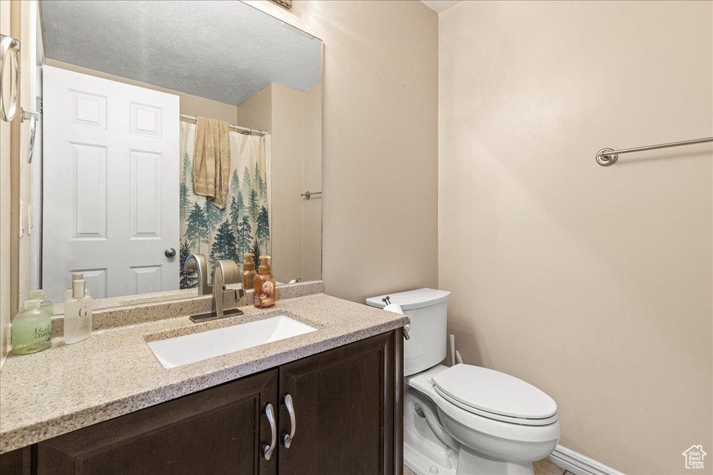 Photo 12 for MLS #2119571 at 656 E 220 North