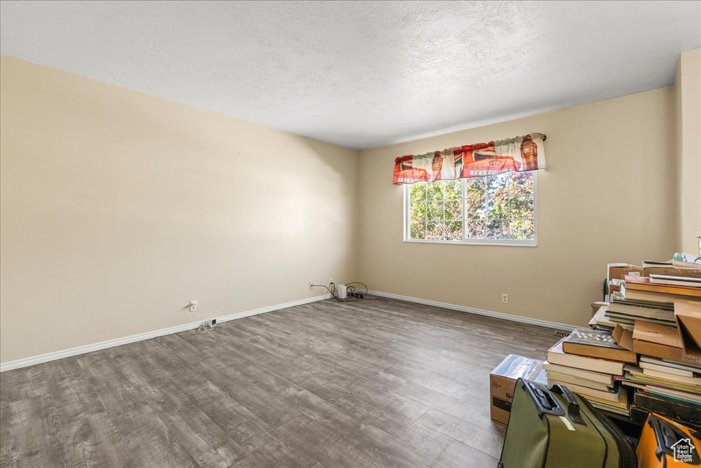 Photo 4 for MLS #2119571 at 656 E 220 North