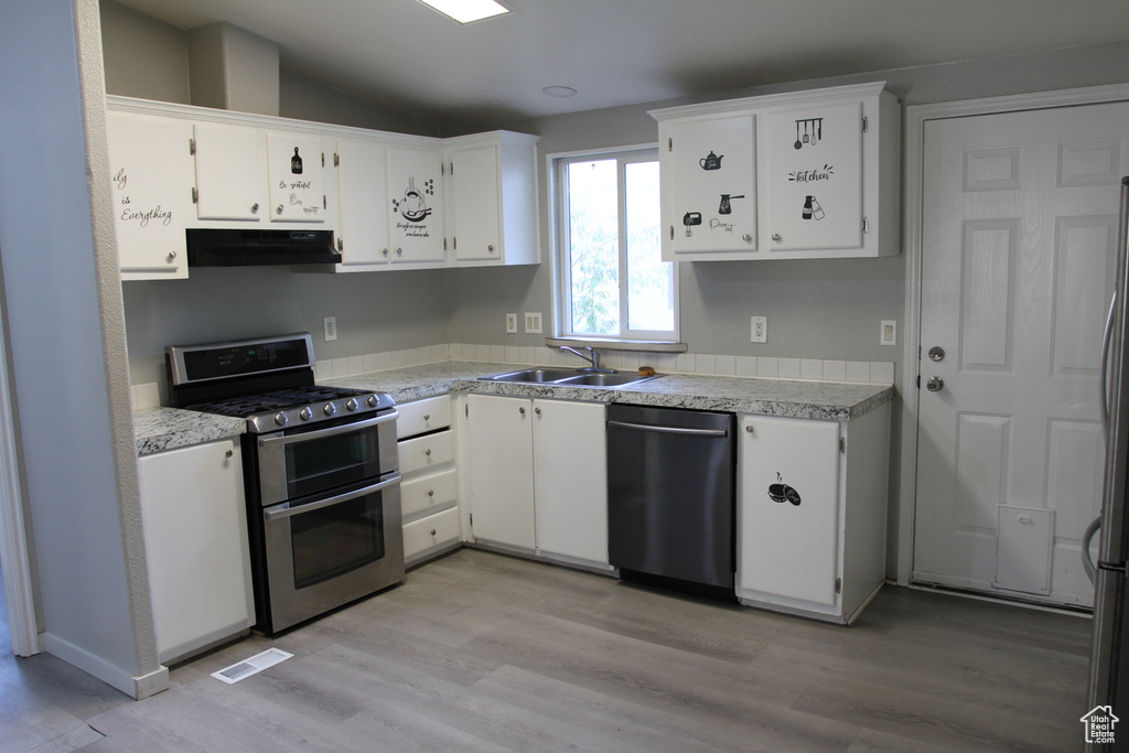 Photo 12 for MLS #2119575 at 3661 Willow River Rd #86