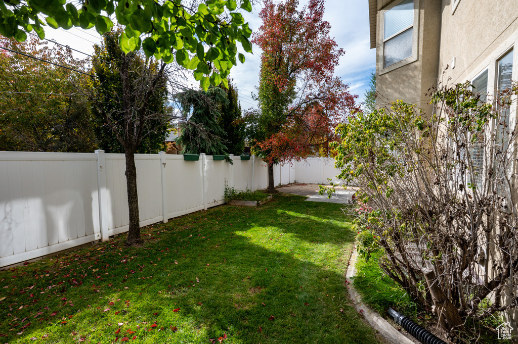 Photo 35 for MLS #2119577 at 1952 E Meadow Downs Way