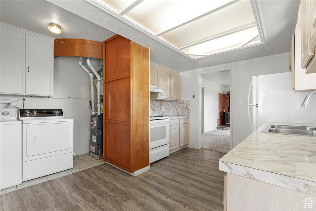 Photo 12 for MLS #2119579 at 422 N 100 East
