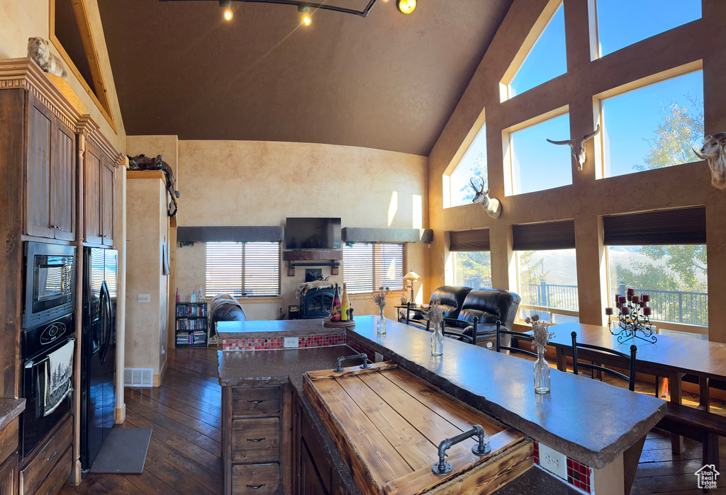 Photo 19 for MLS #2119584 at 3478 S Porcupine Cir