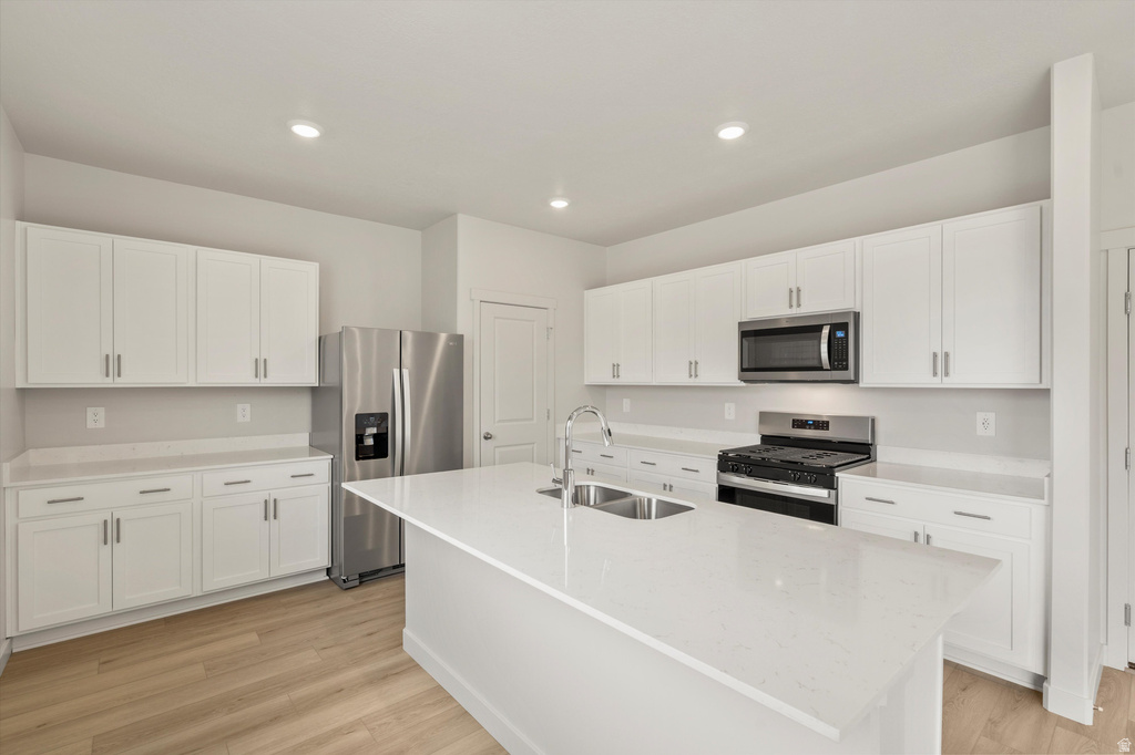 921 N 160 E #12 Santaquin, UT 84655