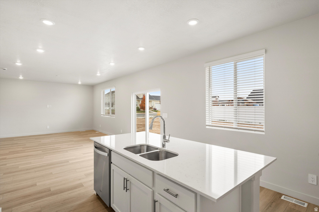 921 N 160 E #12 Santaquin, UT 84655