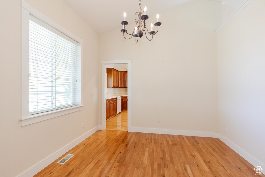 Photo 9 for MLS #2119601 at 890 E 450 South