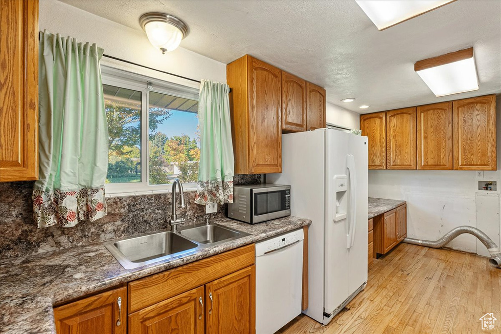Photo 8 for MLS #2119629 at 170 N 825 East