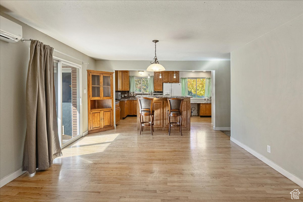 Photo 10 for MLS #2119629 at 170 N 825 East