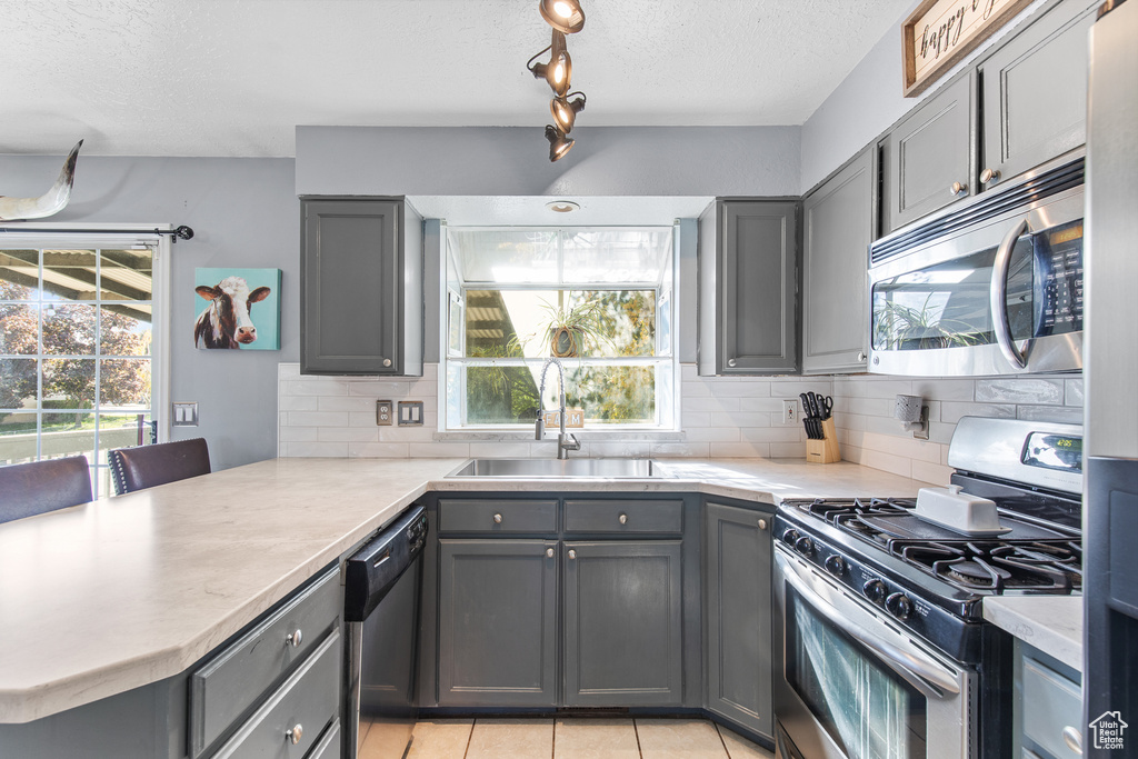 Photo 18 for MLS #2119676 at 2907 W 5775 South