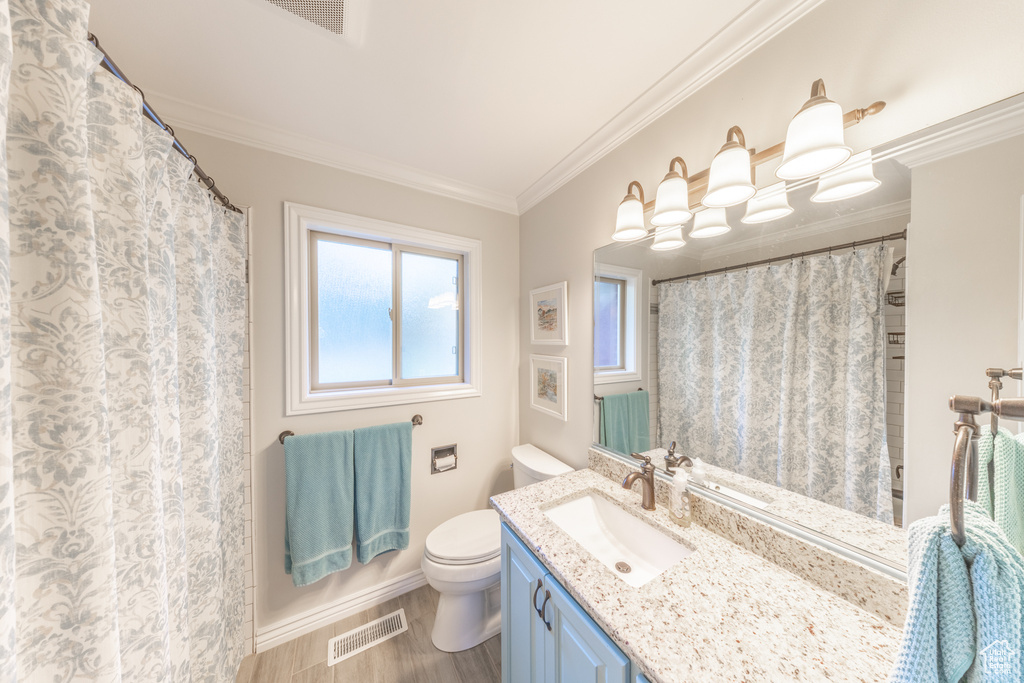 Photo 20 for MLS #2119688 at 695 E 33rd St