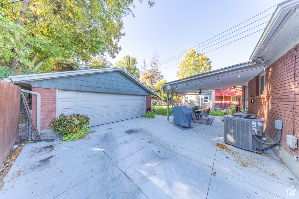 Photo 31 for MLS #2119688 at 695 E 33rd St