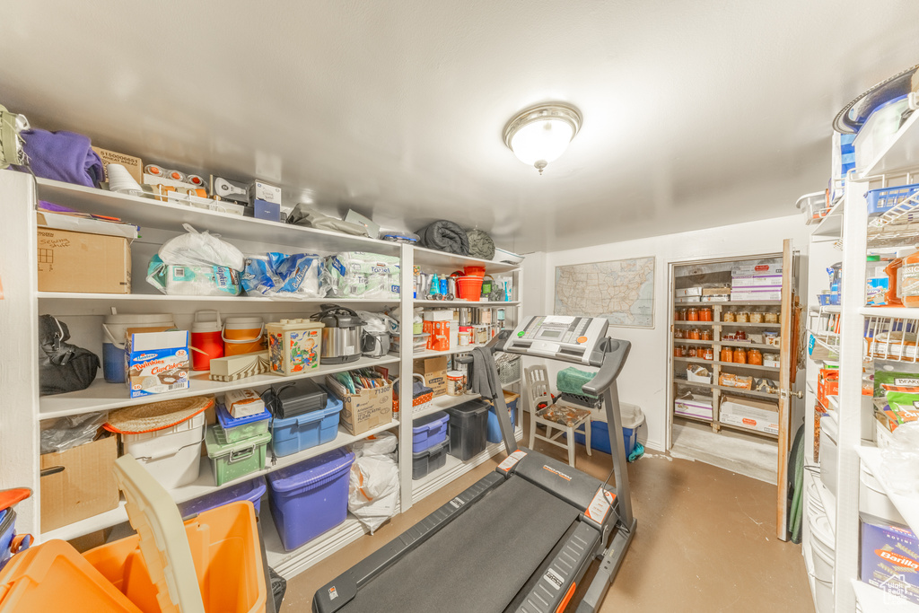 Photo 22 for MLS #2119688 at 695 E 33rd St