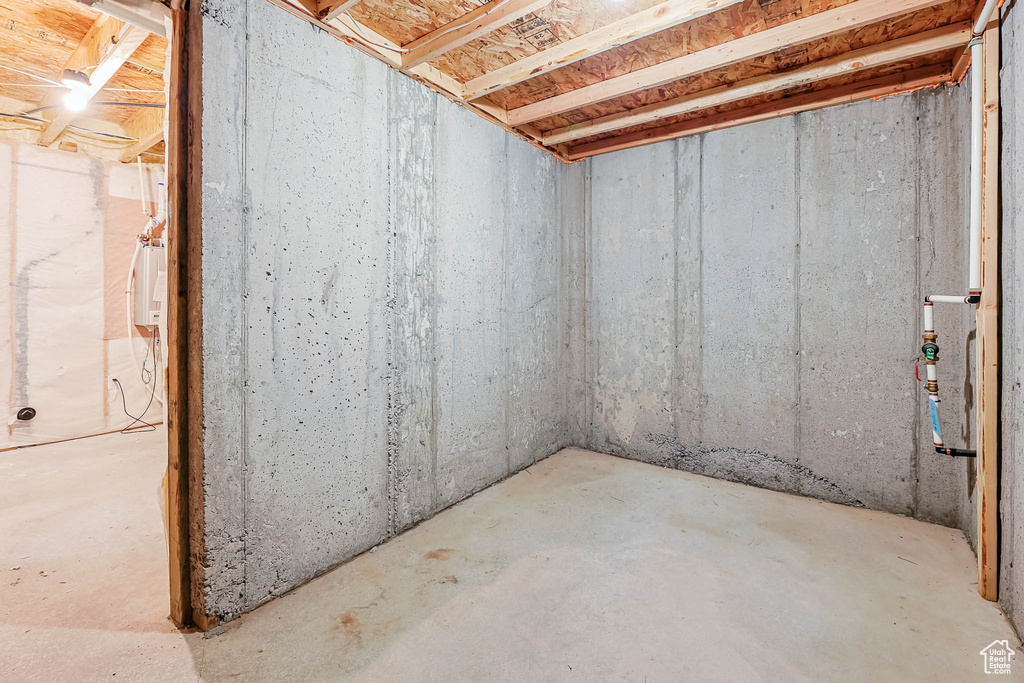 Photo 30 for MLS #2119692 at 6006 W Highlandbrook Dr