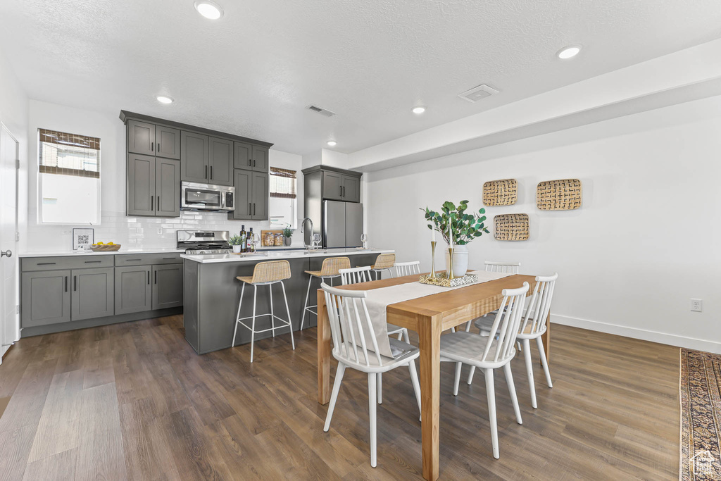 Photo 10 for MLS #2119692 at 6006 W Highlandbrook Dr