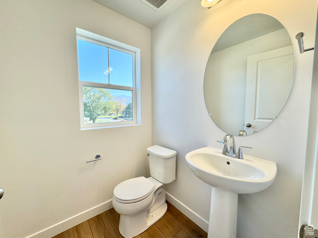 Photo 11 for MLS #2119698 at 1652 N 1600 West